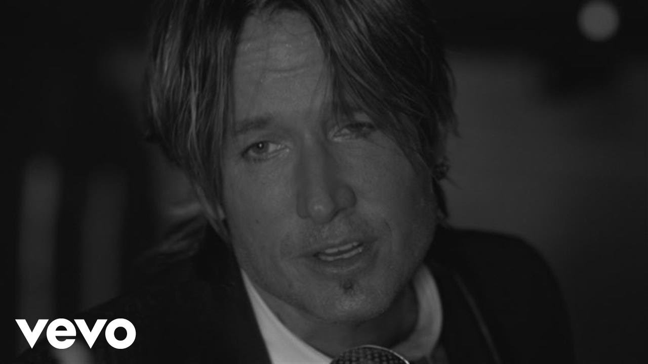 Keith Urban Blue Aint Your Color (Video)